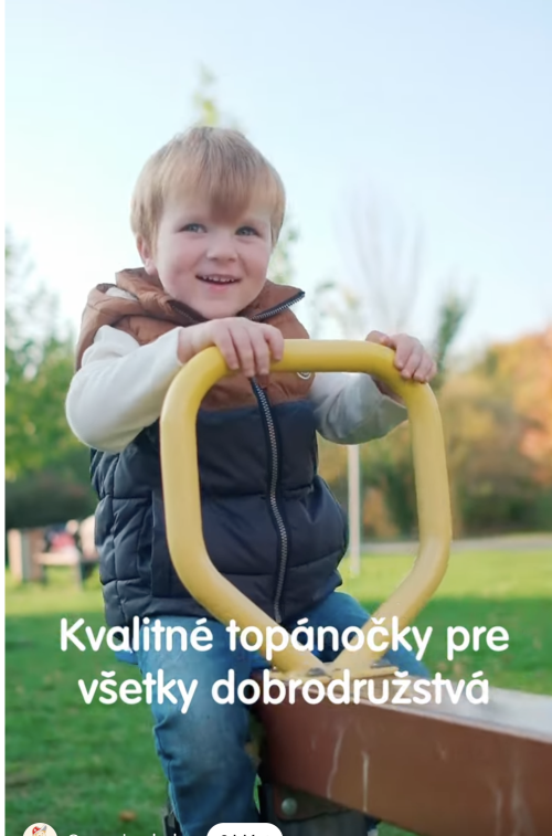 Náhledový obrázek z videa – chlapec na houpačce, opatřeno štítkem Lifestyle záběry